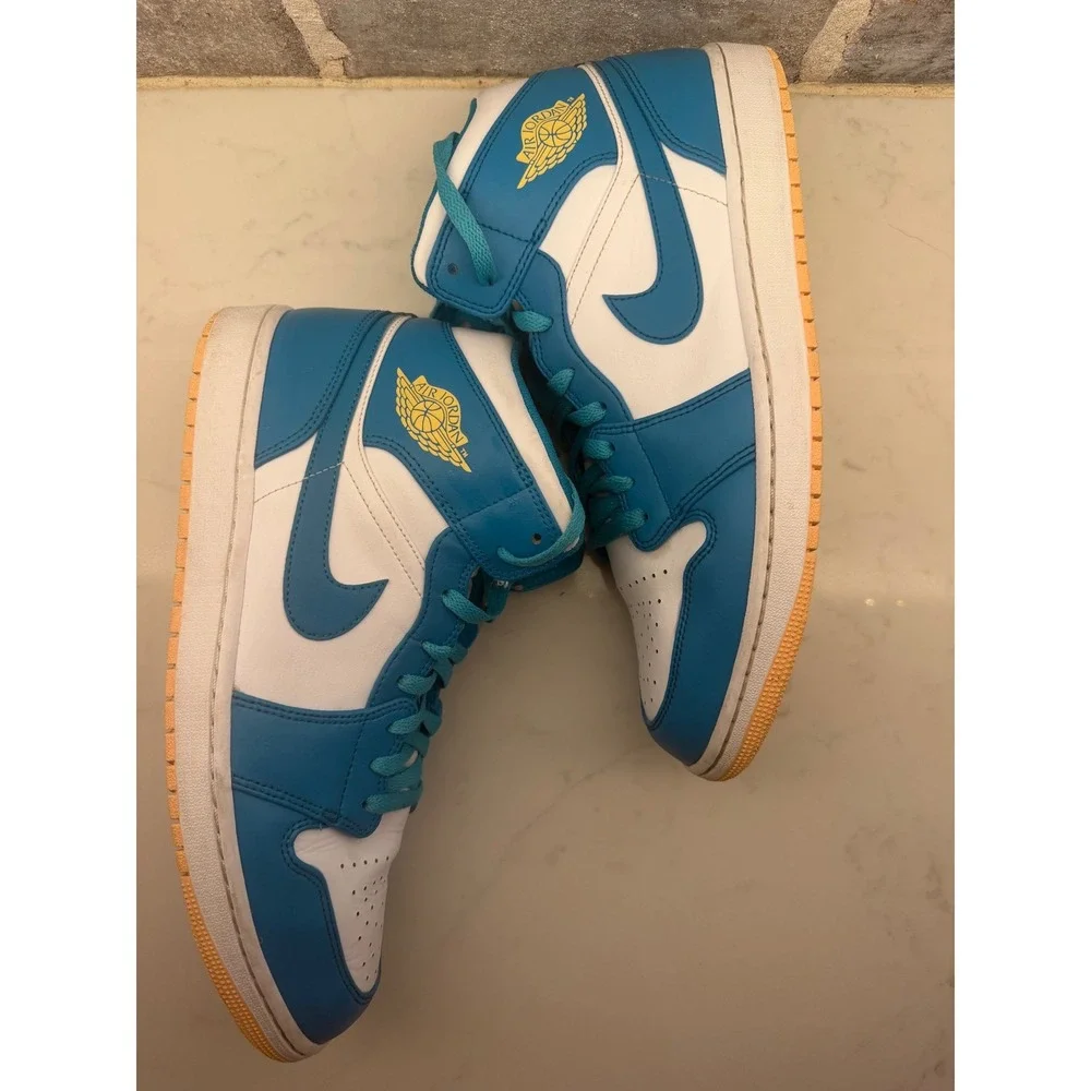 Nike Air Jordan 1 Mid Aquatone Celestial Gold White DQ8426-400 Mens Size 13